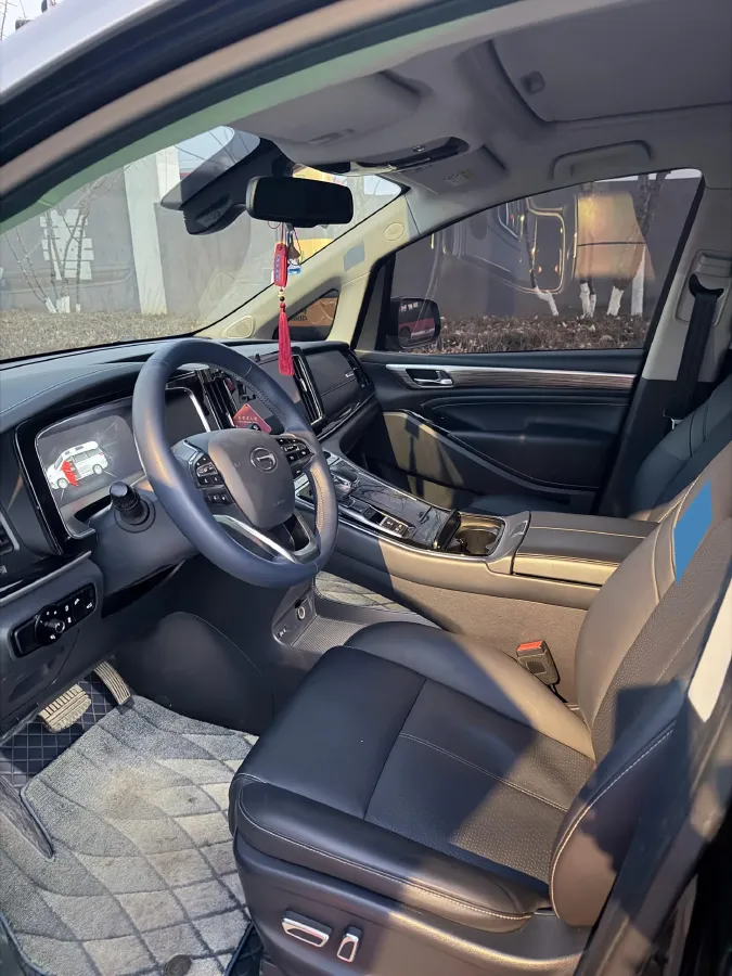 2021 GAC Trumpchi M8 2.0T 252HP L4 8AT,autocango,china used car exporter,china ev exporter,chinese used car exporter,chinese used ev exporter