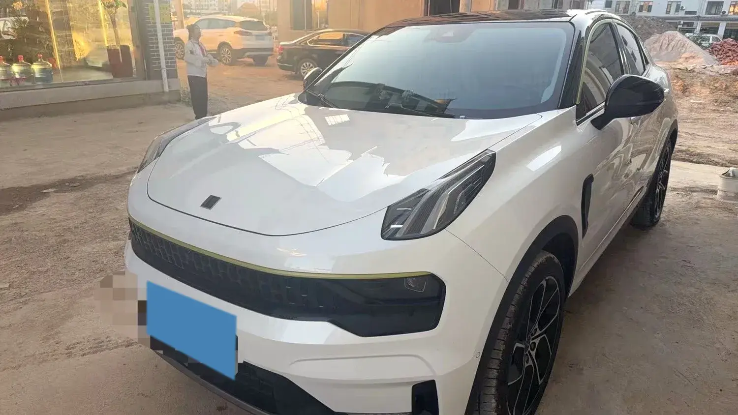 2022 LYNK&CO 05 2.0T 254HP L4 8AT