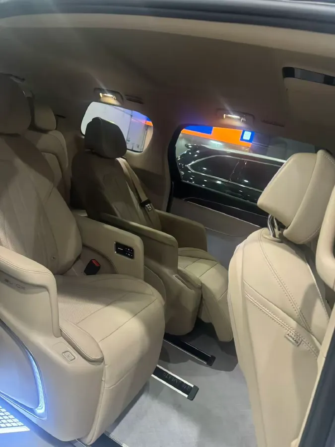 2025 Buick GL8 1.5T 180HP L4 2DHT PHEV,autocango,china used car exporter,china ev exporter,chinese used car exporter,chinese used ev exporter