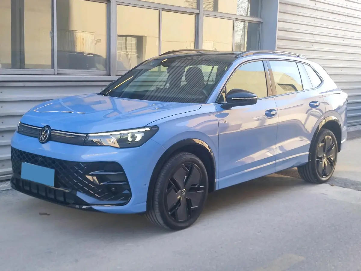 2024 Volkswagen Tiguan L 2.0T 220HP L4 7DCT