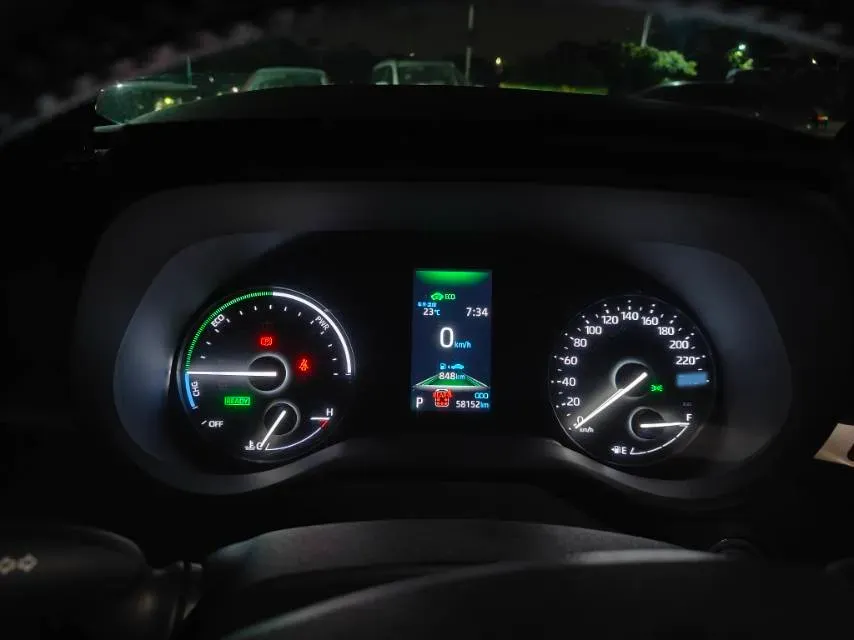 2023 Toyota Sienna 2.5L 189HP L4 E-CVT Hybrid,autocango,china used car exporter,china ev exporter,chinese used car exporter,chinese used ev exporter