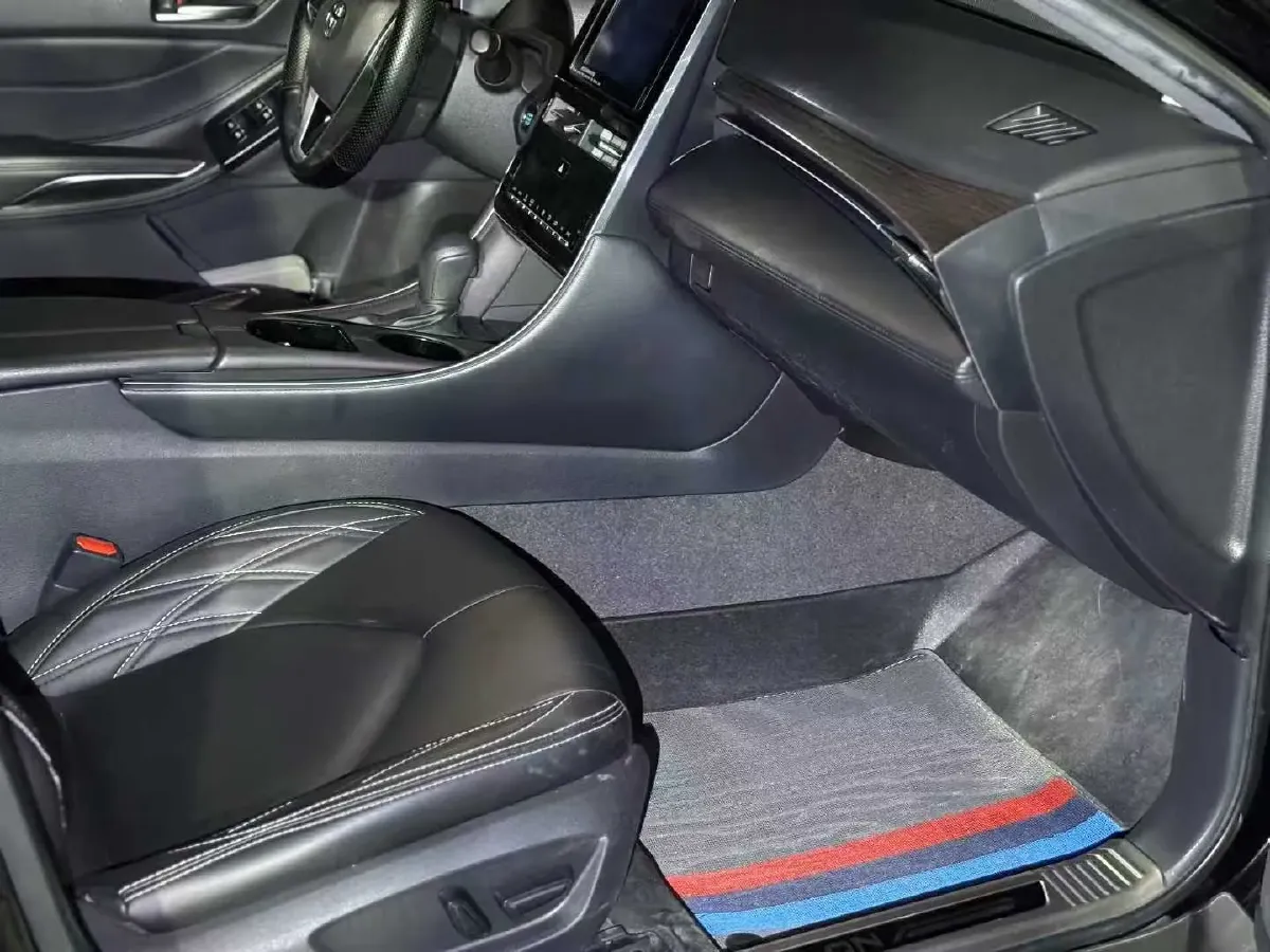 2022 Toyota Avalon 2.0L 178HP L4 CVT,autocango,china used car exporter,china ev exporter,chinese used car exporter,chinese used ev exporter