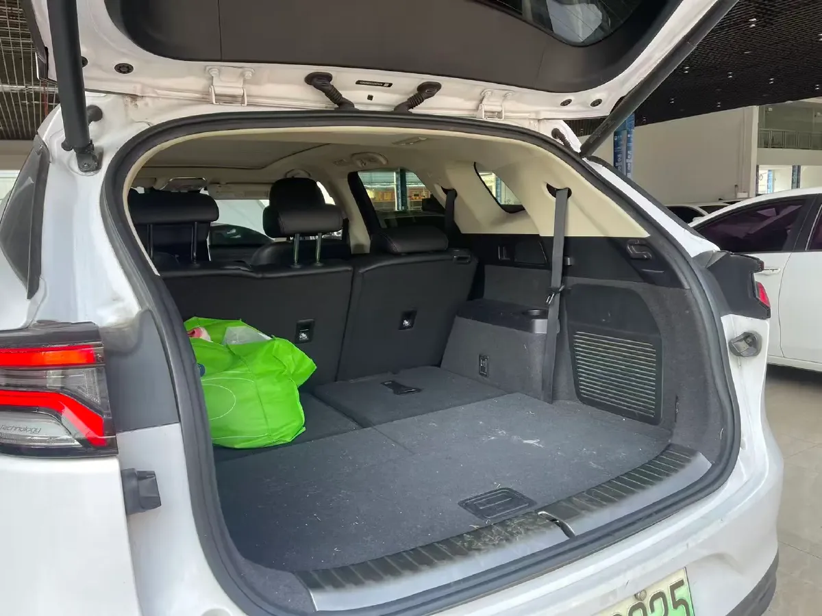 2018 BYD Tang 2.0T 205HP L4 6DCT PHEV 23.97KWH,autocango,china used car exporter,china ev exporter,chinese used car exporter,chinese used ev exporter