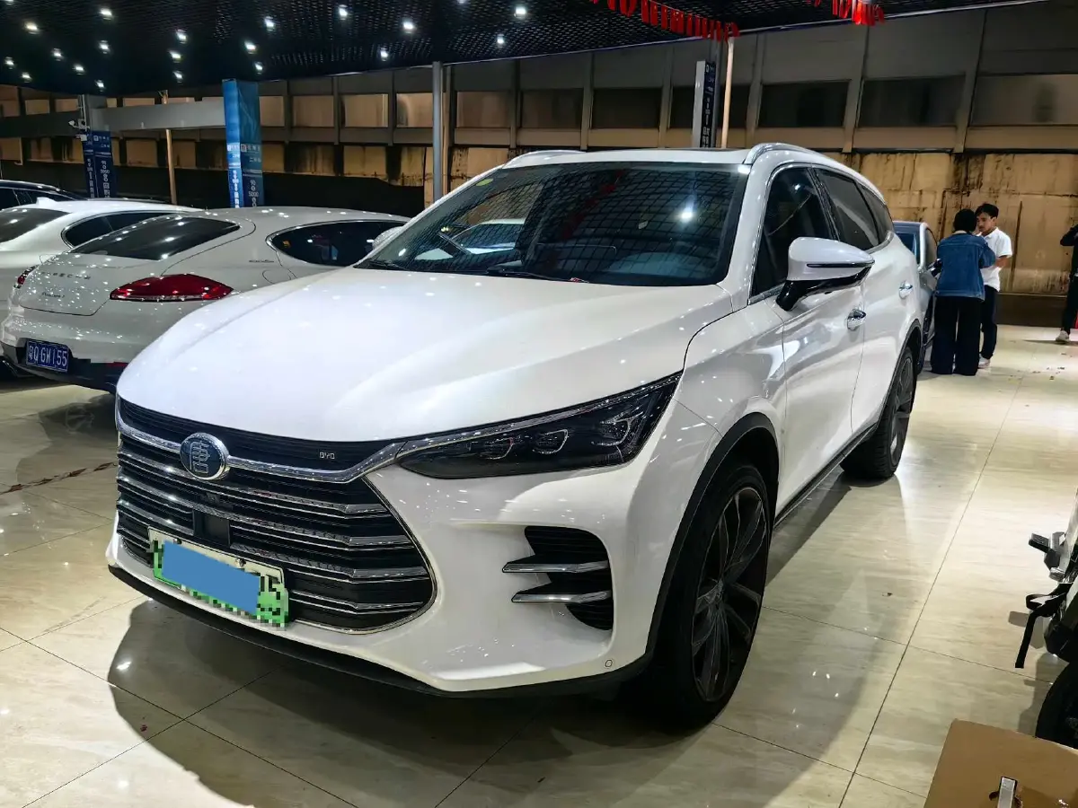2018 BYD Tang 2.0T 205HP L4 6DCT PHEV 23.97KWH