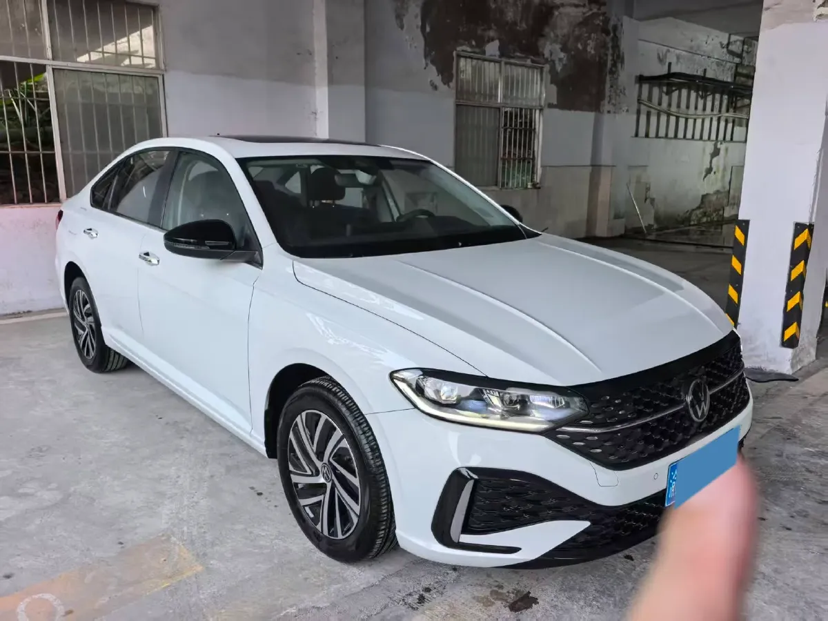 2024 Volkswagen Lavida 1.5T 160HP L4 7DCT,autocango,china used car exporter,china ev exporter,chinese used car exporter,chinese used ev exporter