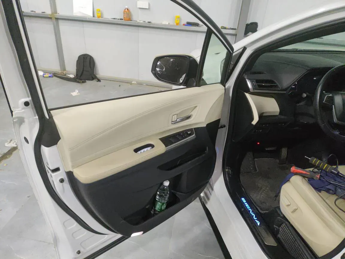 2021 Toyota Sienna 2.5L 192HP L4 E-CVT Hybrid,autocango,china used car exporter,china ev exporter,chinese used car exporter,chinese used ev exporter