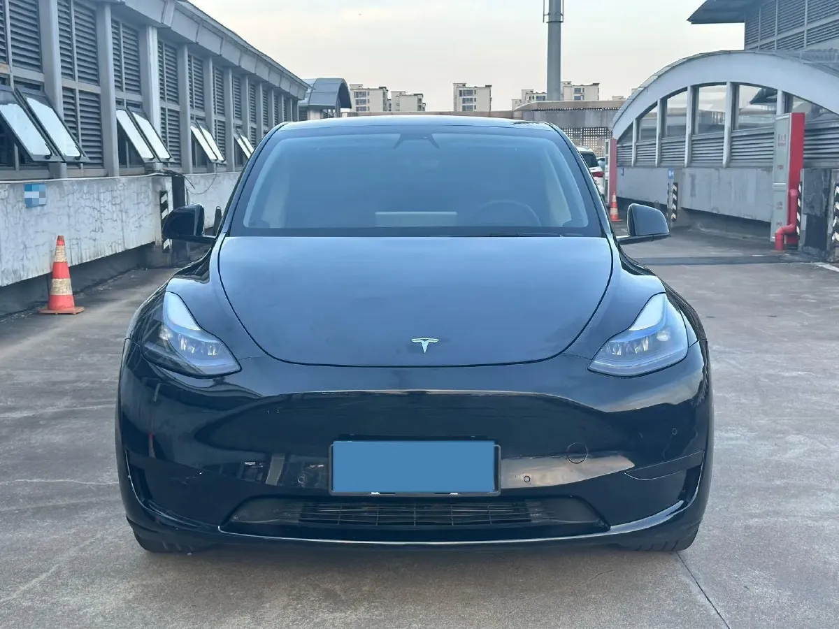 2022 Tesla Model Y BEV 60KWH,autocango,china used car exporter,china ev exporter,chinese used car exporter,chinese used ev exporter
