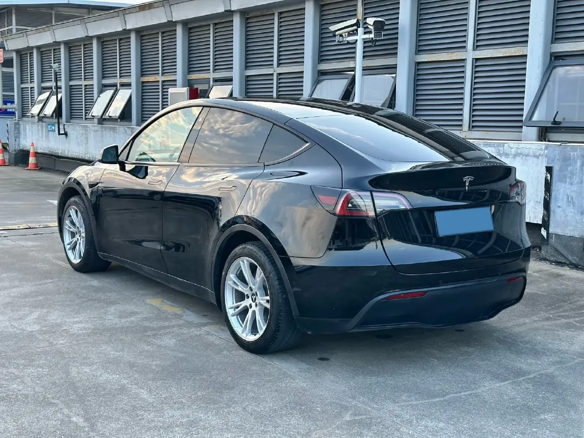 2022 Tesla Model Y BEV 60KWH,autocango,china used car exporter,china ev exporter,chinese used car exporter,chinese used ev exporter