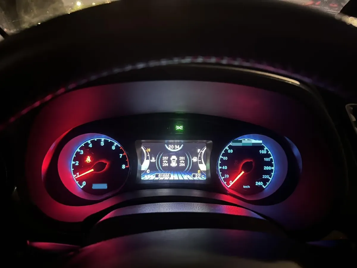 2017 BYD Song 1.5T 154HP L4 6MT,autocango,china used car exporter,china ev exporter,chinese used car exporter,chinese used ev exporter