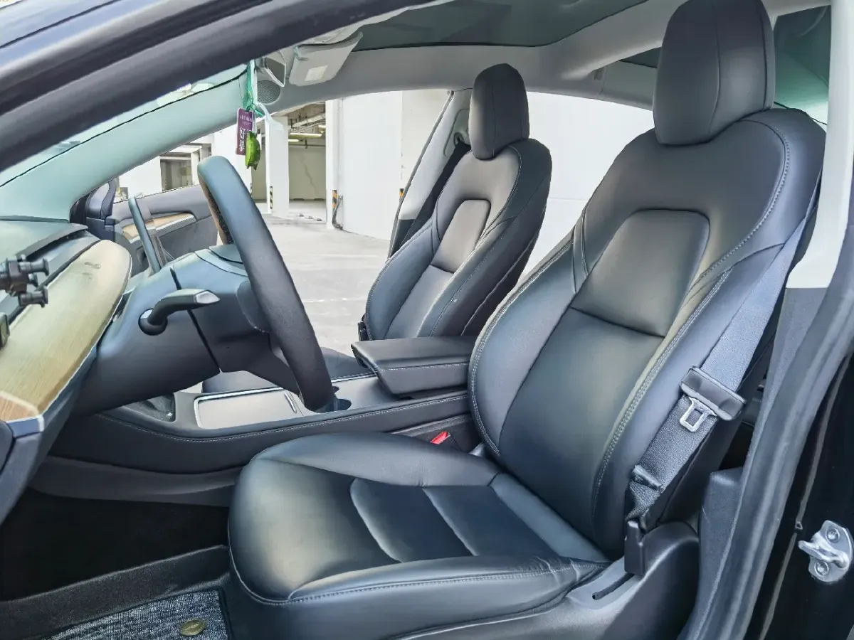 2021 Tesla Model 3 BEV 55KWH,autocango,china used car exporter,china ev exporter,chinese used car exporter,chinese used ev exporter