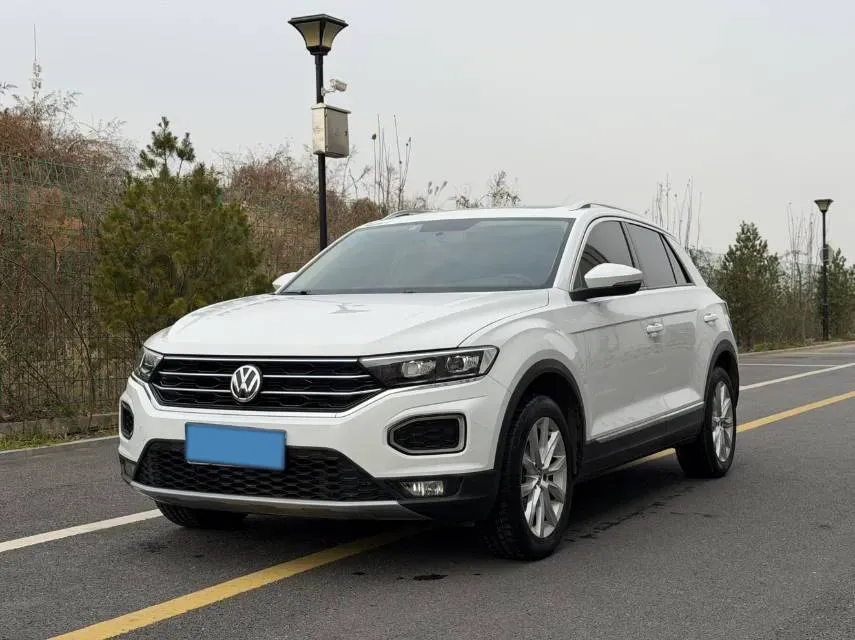 2018 Mitsubishi Eclipse Cross 1.5T 170HP L4 CVT,autocango,china used car exporter,china ev exporter,chinese used car exporter,chinese used ev exporter