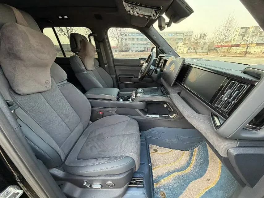 2023 Toyota Crown Kluger 2.5L 189HP L4 E-CVT Hybrid,autocango,china used car exporter,china ev exporter,chinese used car exporter,chinese used ev exporter