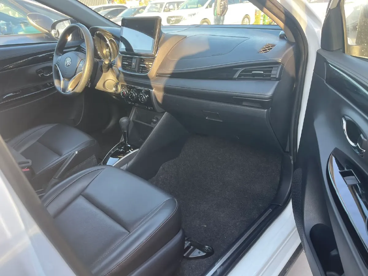 2022 Toyota Yaris L 1.5L 112HP L4 CVT,autocango,china used car exporter,china ev exporter,chinese used car exporter,chinese used ev exporter