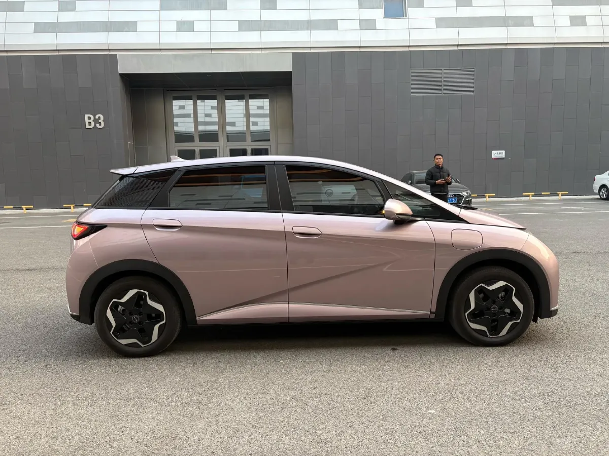 2021 Ford Escort 1.5L 122HP L3 6AT,autocango,china used car exporter,china ev exporter,chinese used car exporter,chinese used ev exporter