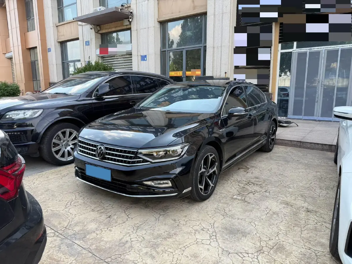 2023 Volkswagen Magotan 2.0T 186HP L4 7DCT