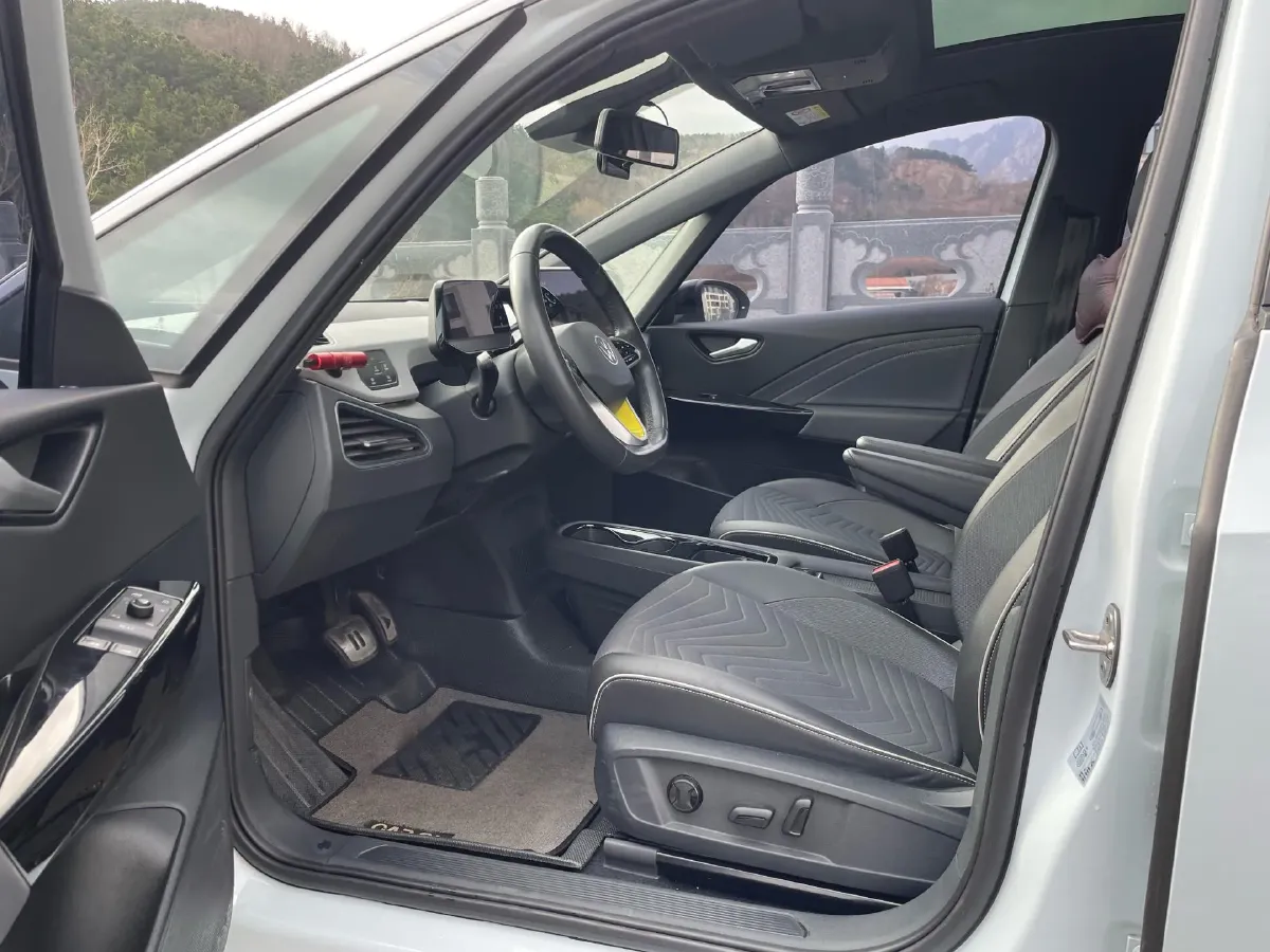 2023 Volkswagen ID.3 BEV 52.8KWH,autocango,china used car exporter,china ev exporter,chinese used car exporter,chinese used ev exporter