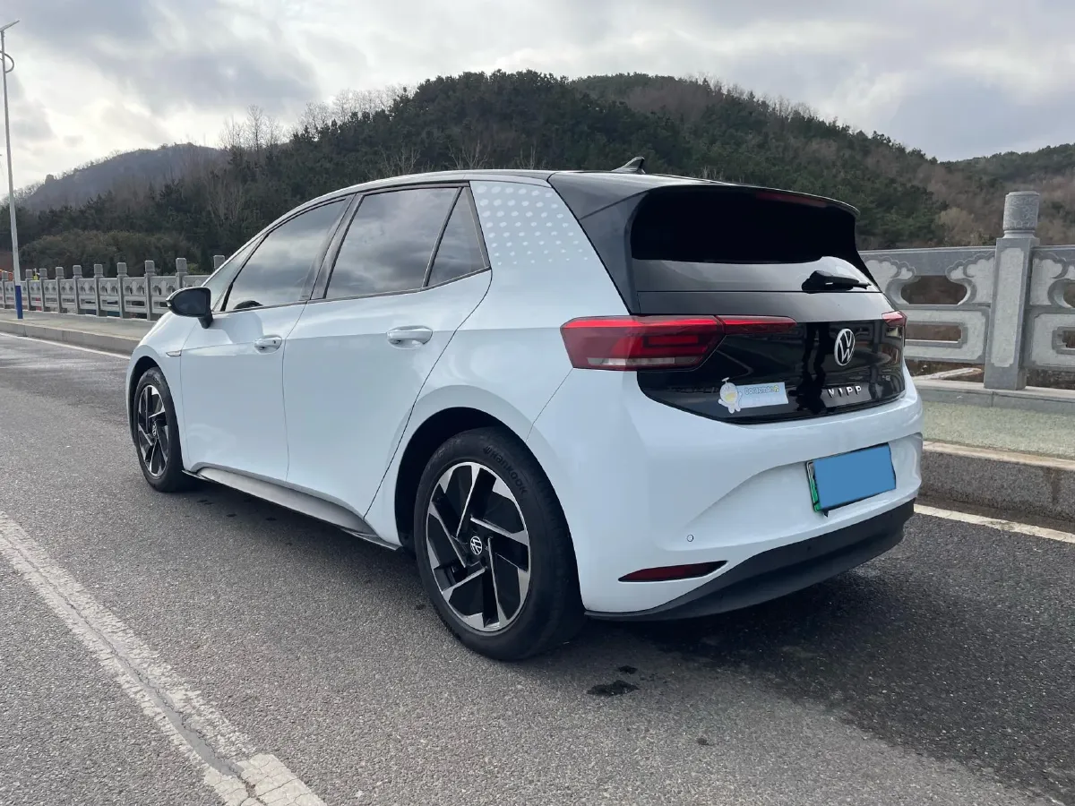2023 Volkswagen ID.3 BEV 52.8KWH,autocango,china used car exporter,china ev exporter,chinese used car exporter,chinese used ev exporter