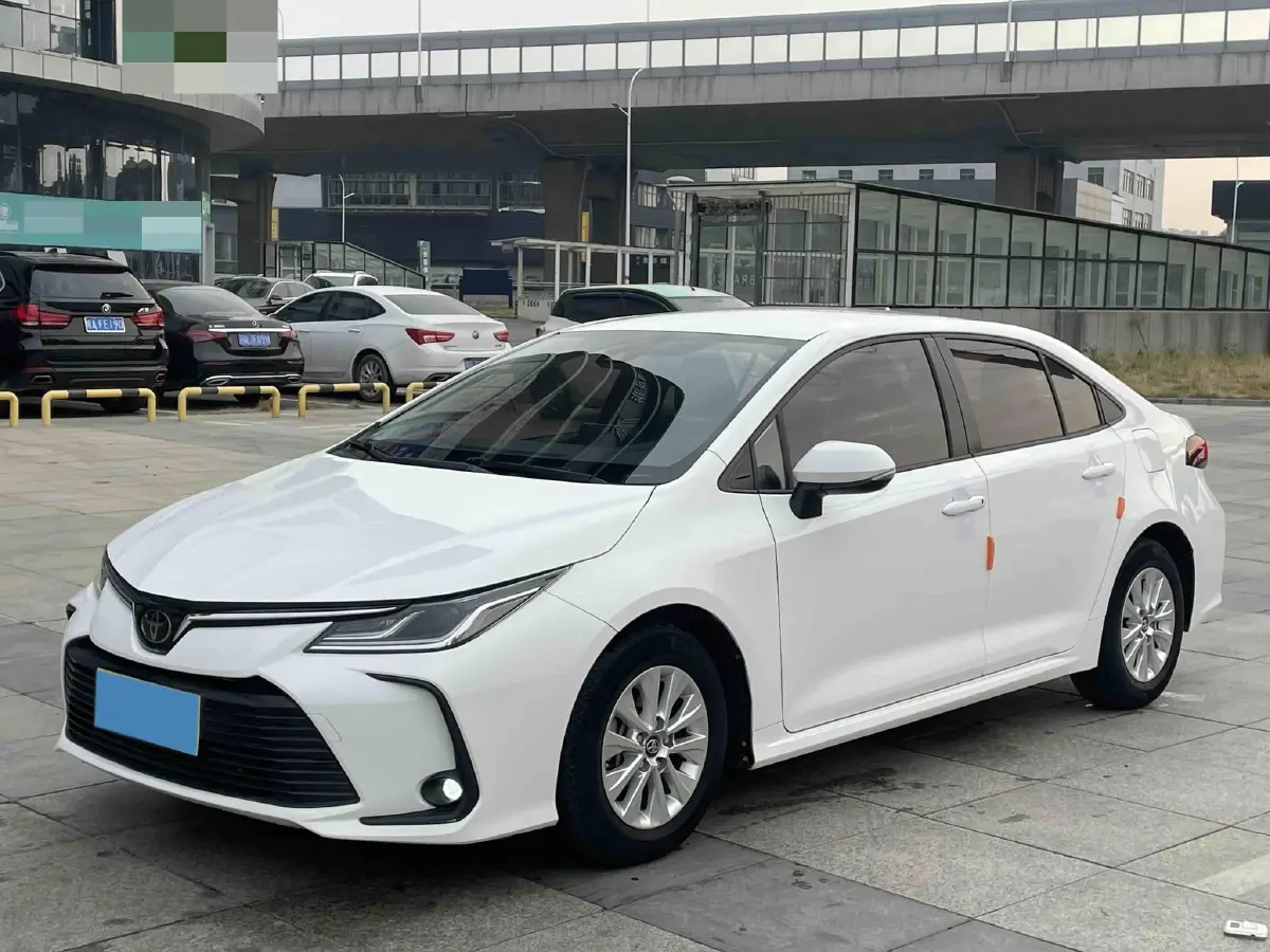 2021 Toyota Corolla 1.2T 116HP L4 CVT