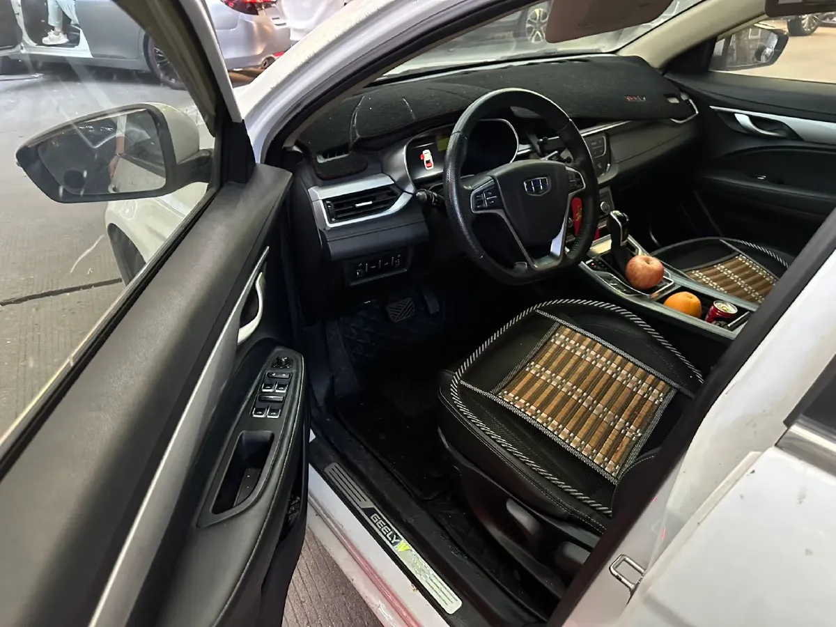 2018 Geely Emgrand 1.5L 109HP L4 CVT,autocango,china used car exporter,china ev exporter,chinese used car exporter,chinese used ev exporter