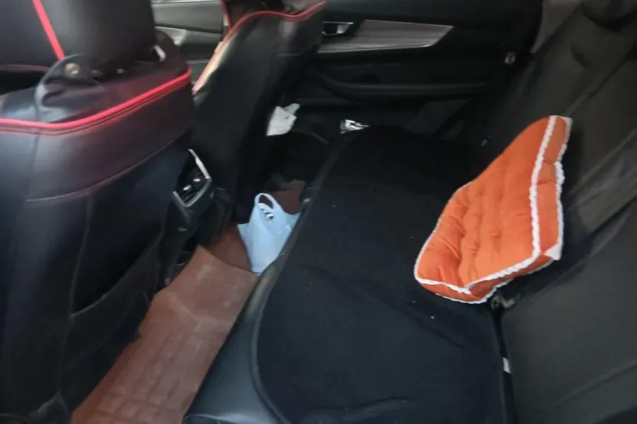 2021 Chery Tiggo 8 1.6T 197HP L4 7DCT,autocango,china used car exporter,china ev exporter,chinese used car exporter,chinese used ev exporter