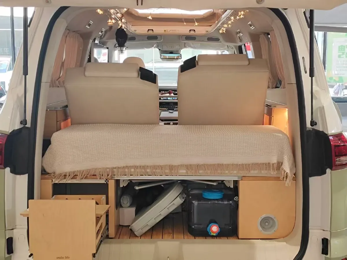 2025 BAW Vala BEV 81KWH,autocango,china used car exporter,china ev exporter,chinese used car exporter,chinese used ev exporter