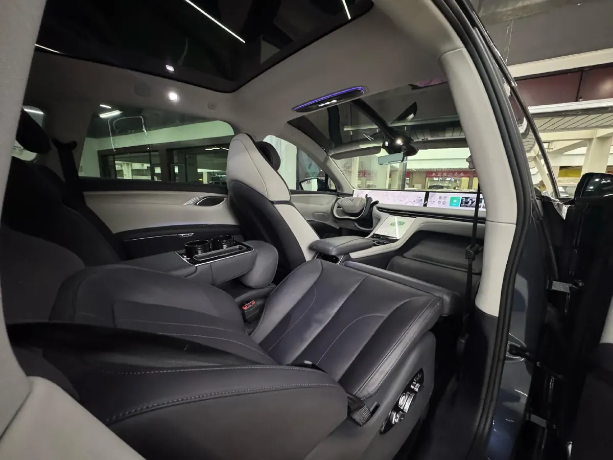 2023 IM LS7 BEV 100KWH,autocango,china used car exporter,china ev exporter,chinese used car exporter,chinese used ev exporter