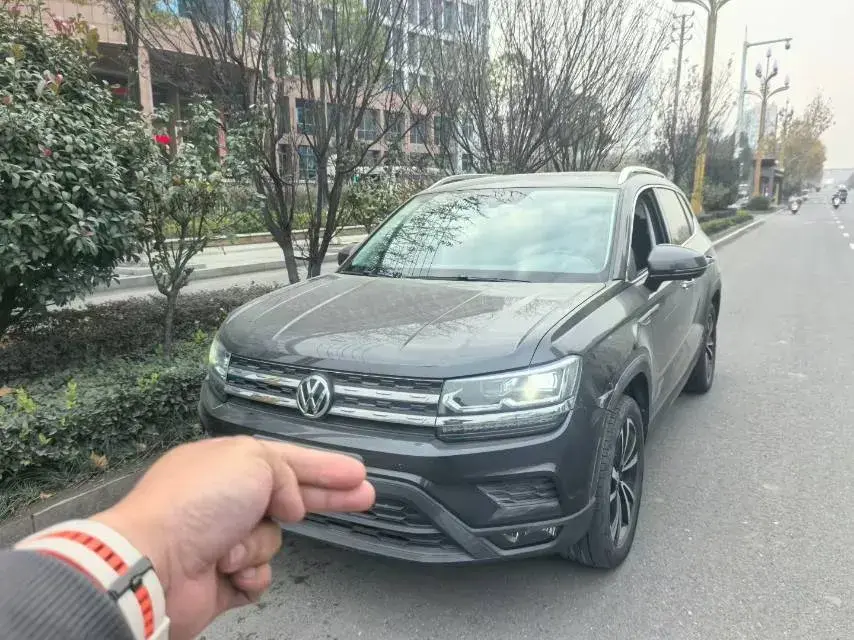 2019 MINI MINI 1.5T 102HP L3 7DCT