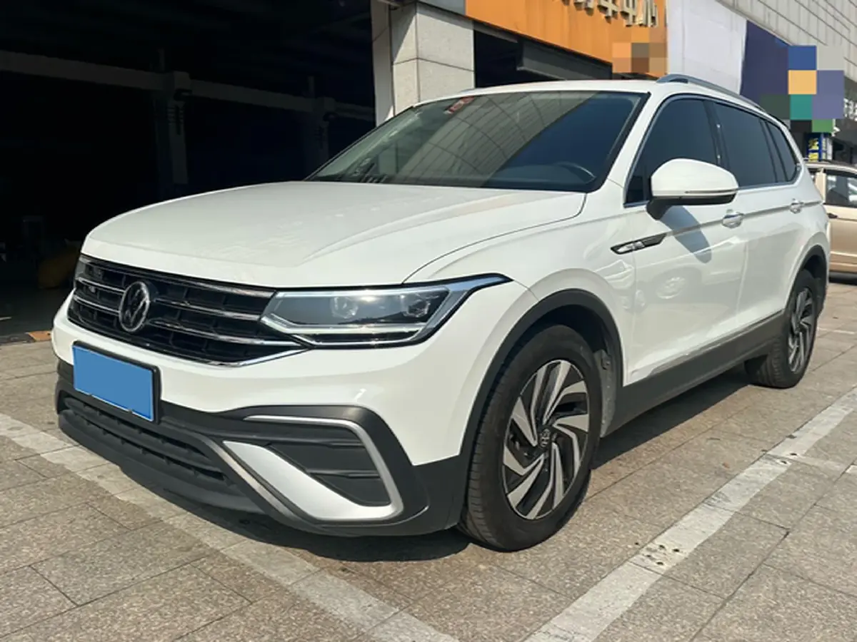 2023 Volkswagen Tiguan L 1.5T 160HP L4 7DCT