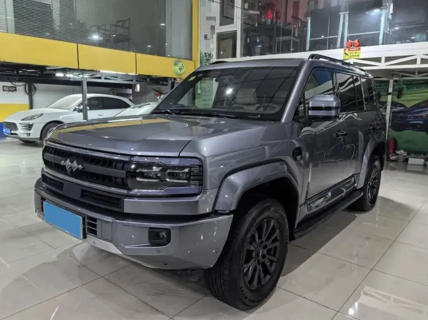 2025 FangChengBao Bao 5 1.5T 194HP L4 E-CVT PHEV 31.8KWH