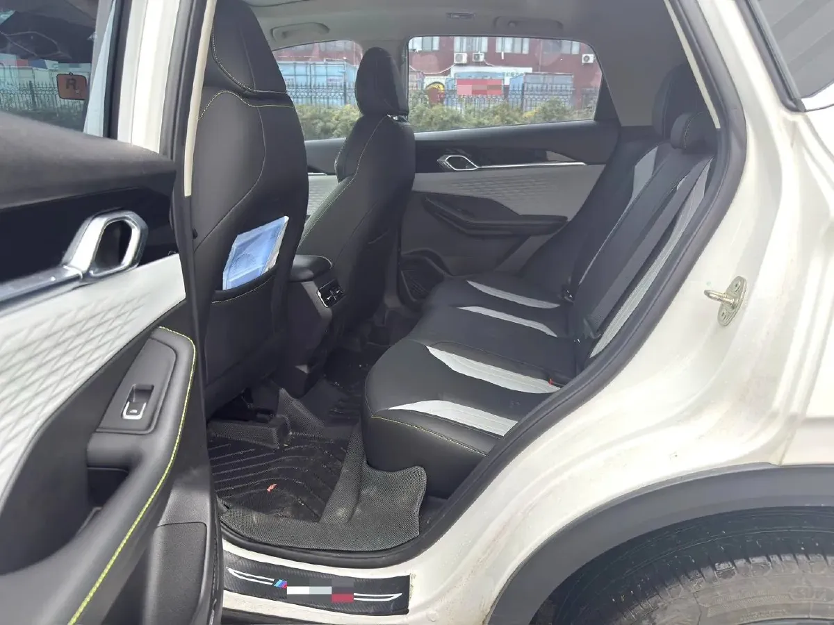 2022 Geely Coolray 1.5T 181HP L4 7DCT,autocango,china used car exporter,china ev exporter,chinese used car exporter,chinese used ev exporter