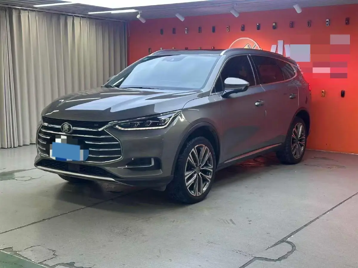 2018 BYD Tang 2.0T 205HP L4 6AT
