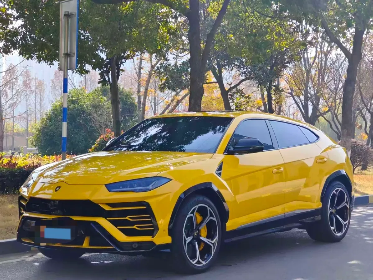 2021 Lamborghini Urus 4.0T 641HP V8 8AT,autocango,china used car exporter,china ev exporter,chinese used car exporter,chinese used ev exporter