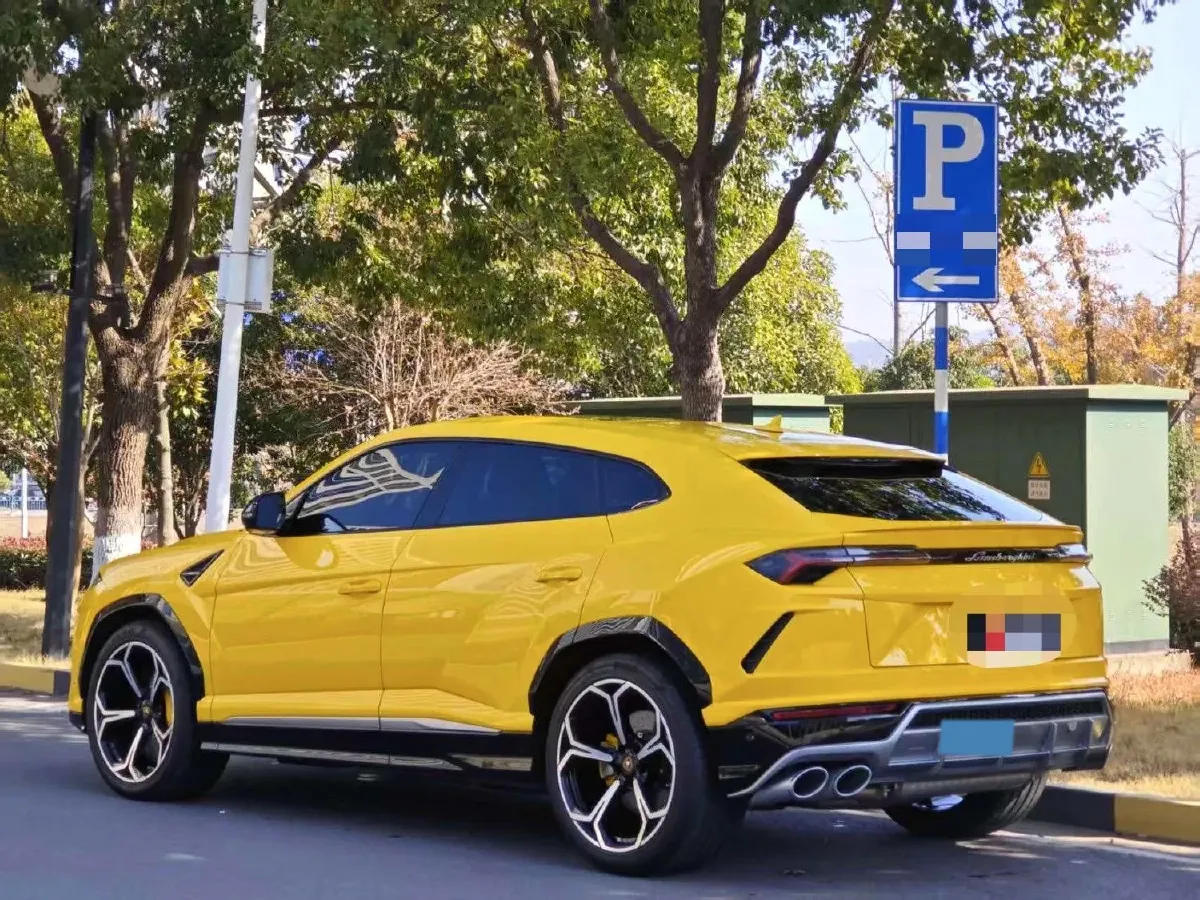 2021 Lamborghini Urus 4.0T 641HP V8 8AT,autocango,china used car exporter,china ev exporter,chinese used car exporter,chinese used ev exporter