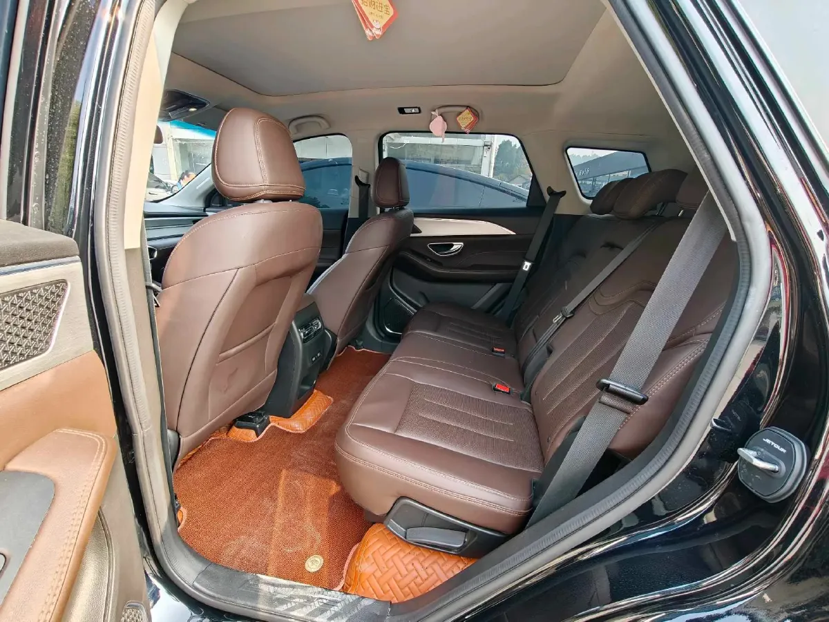 2023 Jetour X90 Plus 1.6T 197HP L4 7DCT,autocango,china used car exporter,china ev exporter,chinese used car exporter,chinese used ev exporter