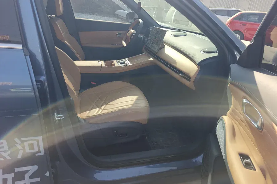 2025 BYD Sea Lion 05 DM-i 1.5L 101HP L4 E-CVT PHEV 18.3KWH,autocango,china used car exporter,china ev exporter,chinese used car exporter,chinese used ev exporter