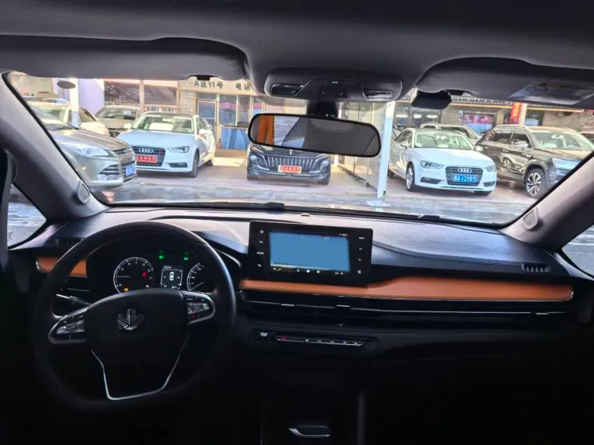 2022 Livan X3 PRO 1.5L 113HP L4 CVT,autocango,china used car exporter,china ev exporter,chinese used car exporter,chinese used ev exporter