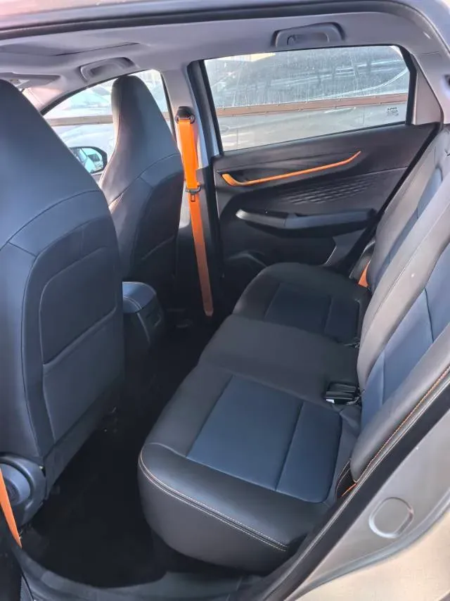 2022 Livan X3 PRO 1.5L 113HP L4 CVT,autocango,china used car exporter,china ev exporter,chinese used car exporter,chinese used ev exporter