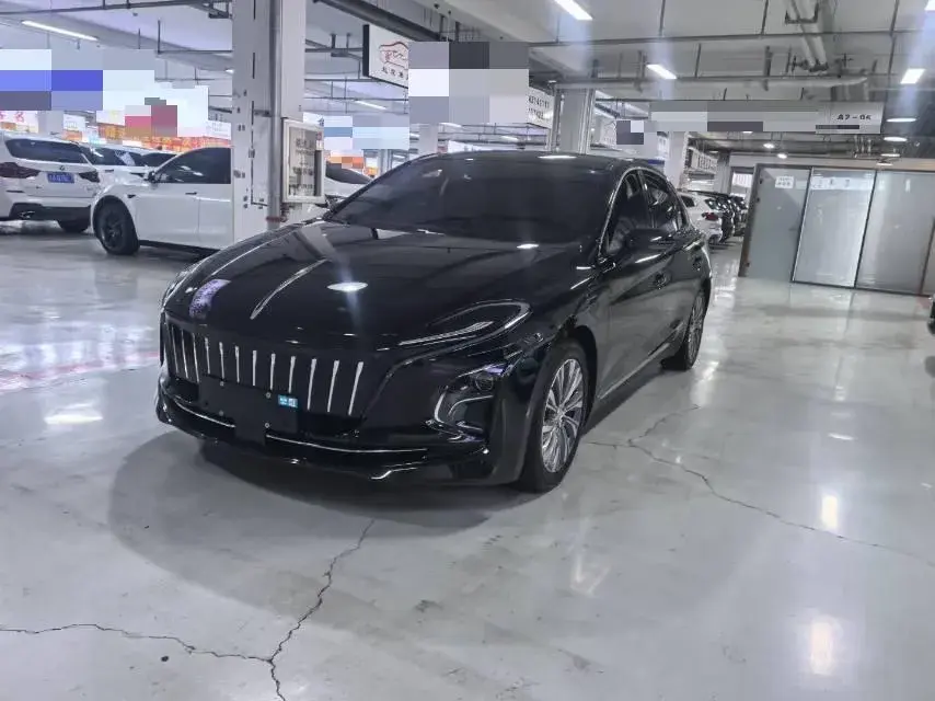 2024 HongQi E-QM5 BEV 72KWH