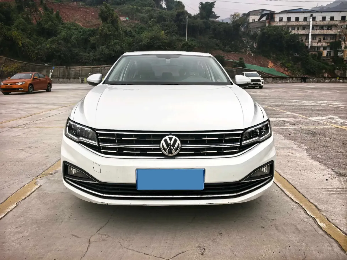 2019 HuangHai WeiLong 2.4T 218HP L4 6AT,autocango,china used car exporter,china ev exporter,chinese used car exporter,chinese used ev exporter
