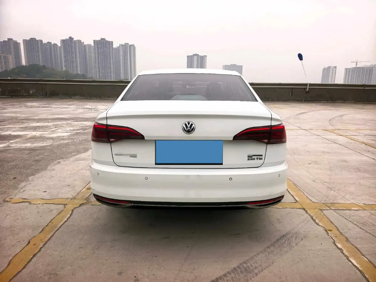 2019 HuangHai WeiLong 2.4T 218HP L4 6AT,autocango,china used car exporter,china ev exporter,chinese used car exporter,chinese used ev exporter