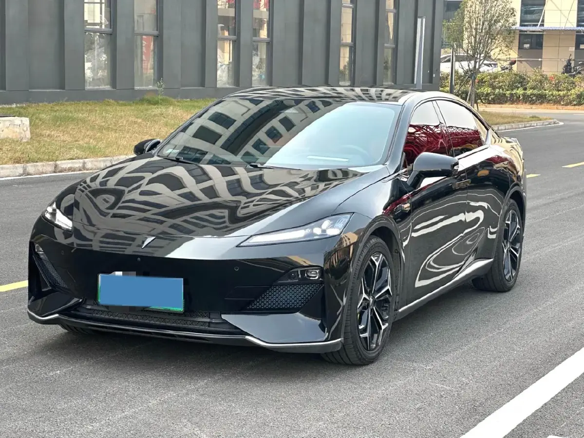 2023 Deepal SL03 1.5L 95HP L4 REEV 28.39KWH