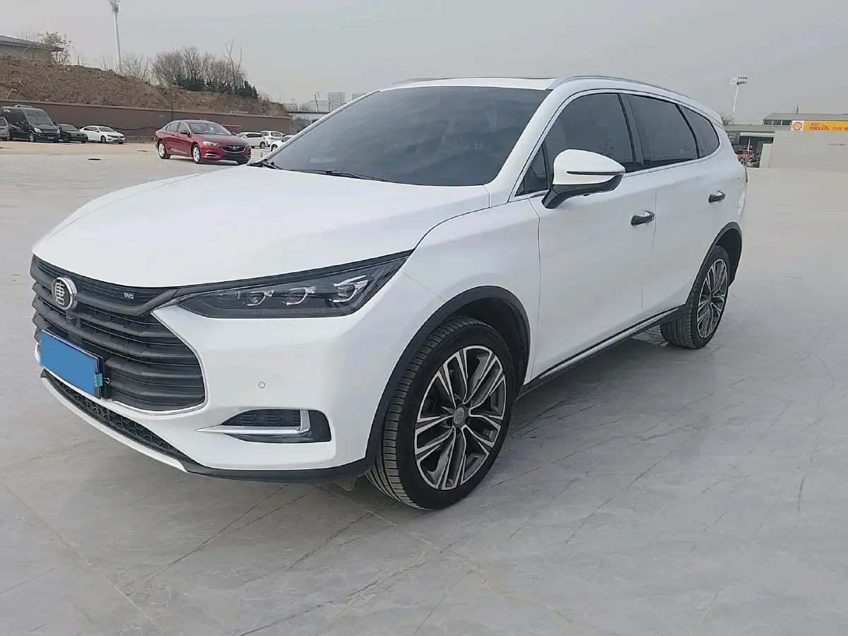 2018 BYD Tang 2.0T 205HP L4 6AT