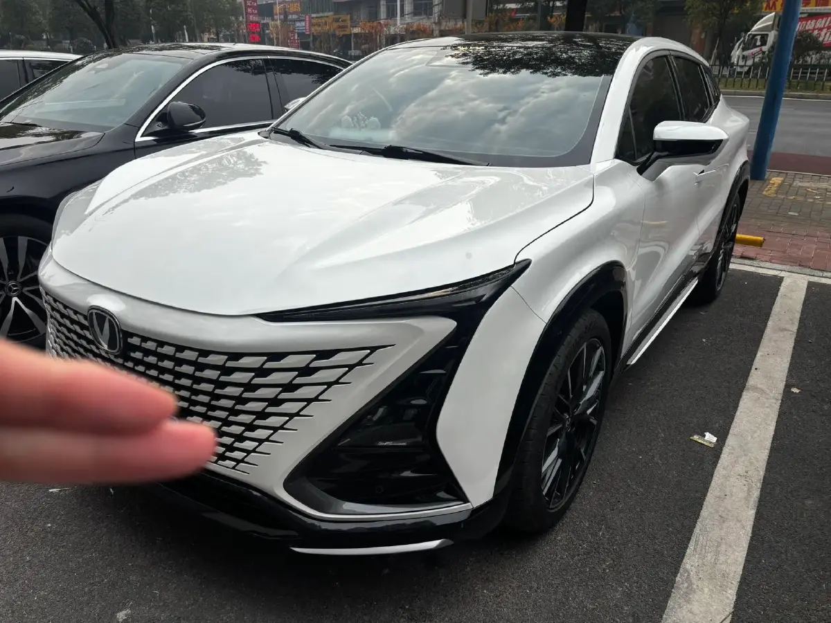 2023 ChangAn UNI-T 1.5T 188HP L4 7DCT