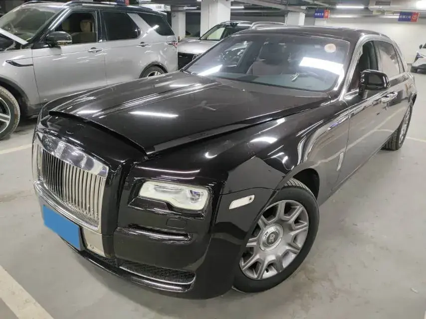 2015 Rolls-Royce Ghost 6.6T 571HP V12 8AT 2015 Rolls-Royce Ghost 6.6T 571HP V12 8AT