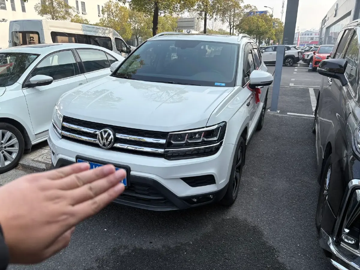 2020 Volkswagen Tharu 1.4T 150HP L4 7DCT