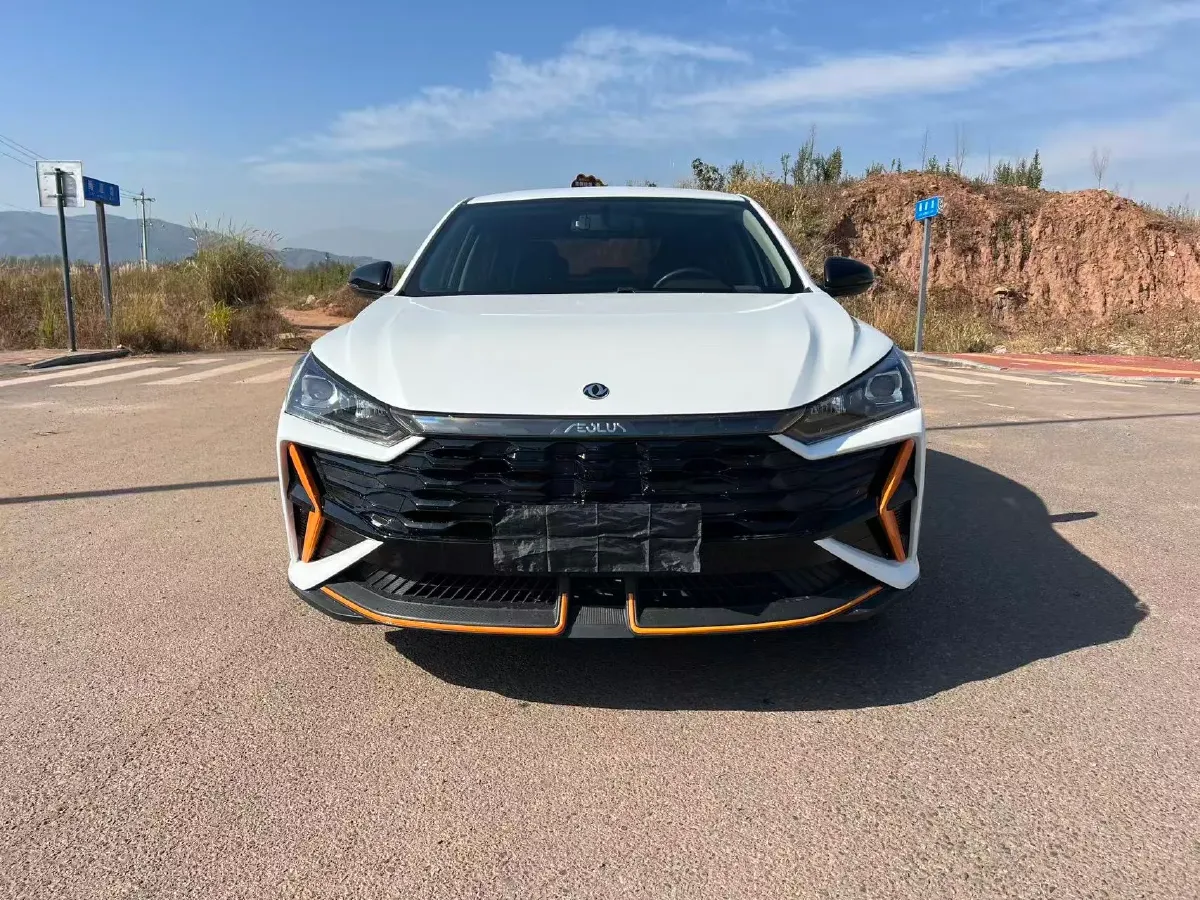 2023 DongFeng Aeolus YiXuan 1.5L 125HP L4 6DCT,autocango,china used car exporter,china ev exporter,chinese used car exporter,chinese used ev exporter