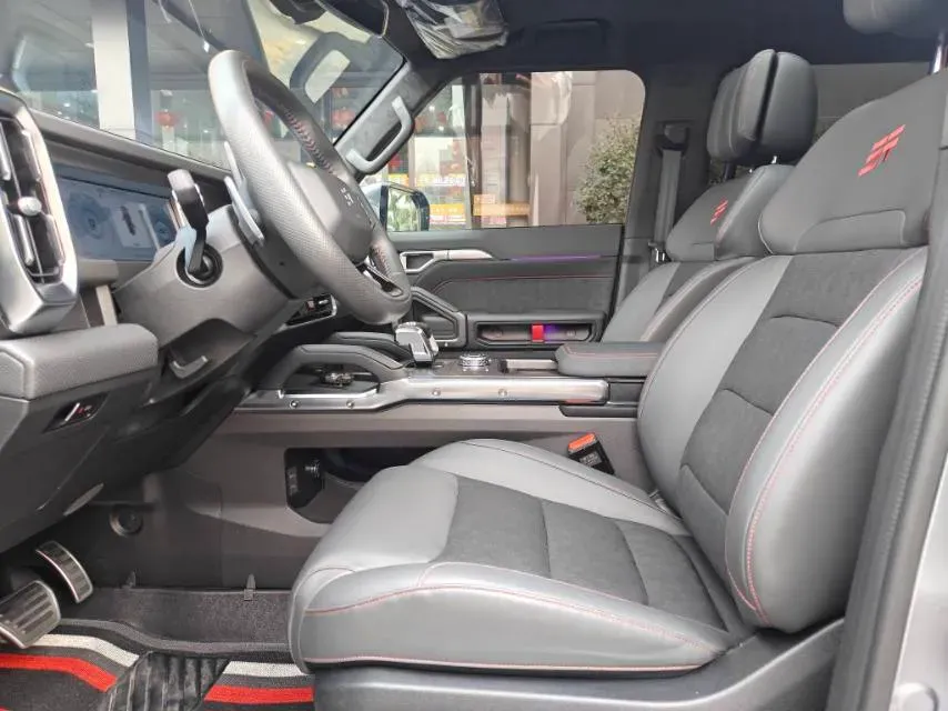 2023 Jetour Traveller 2.0T 254HP L4 7DCT,autocango,china used car exporter,china ev exporter,chinese used car exporter,chinese used ev exporter