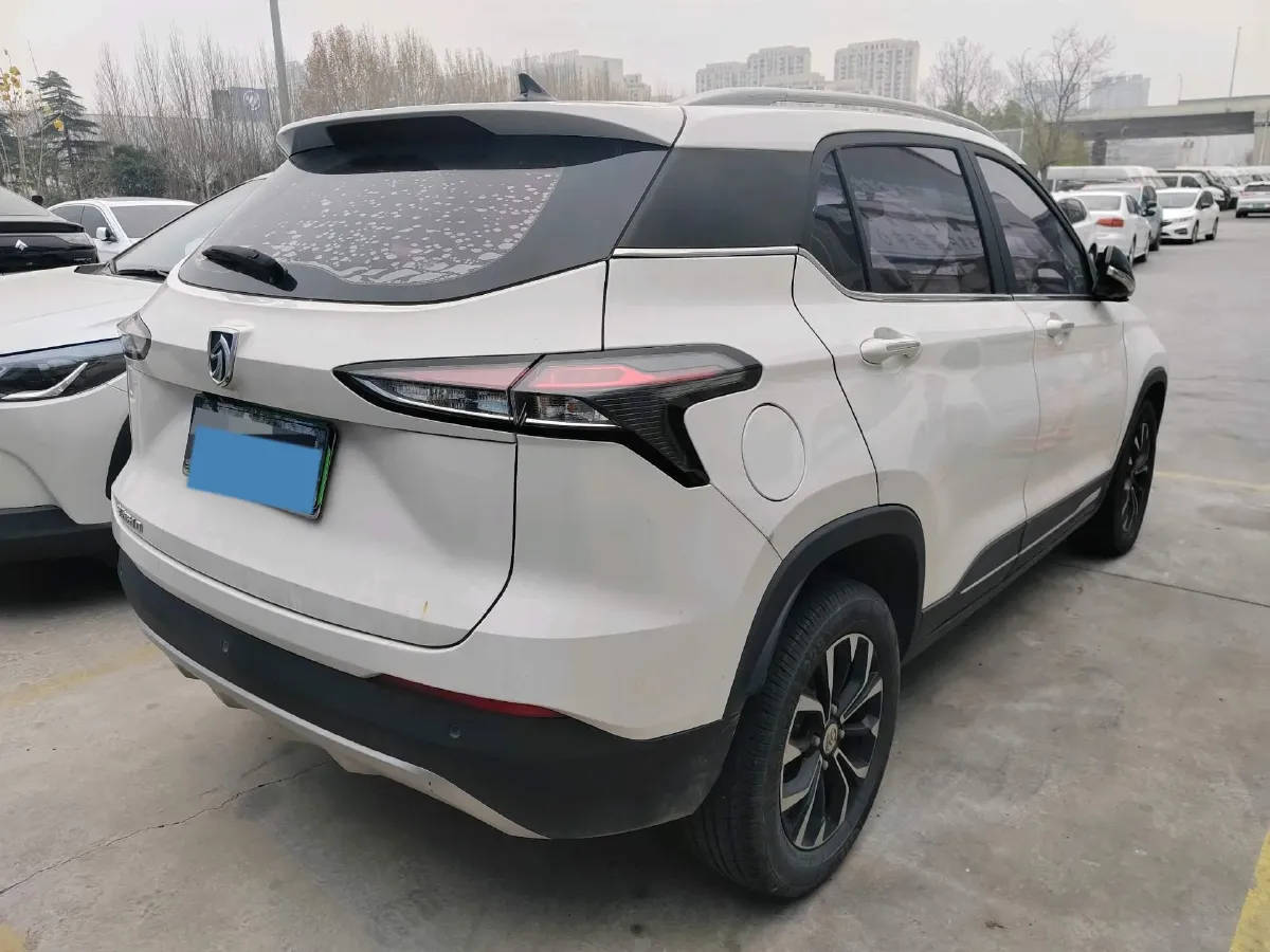 2019 Yema BoJun 1.5L 112HP L4 5MT,autocango,china used car exporter,china ev exporter,chinese used car exporter,chinese used ev exporter