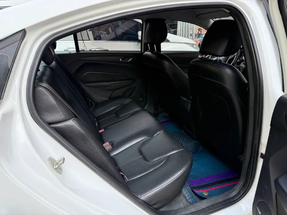 2017 Chery Arrizo 5 1.5L 116HP L4 CVT,autocango,china used car exporter,china ev exporter,chinese used car exporter,chinese used ev exporter