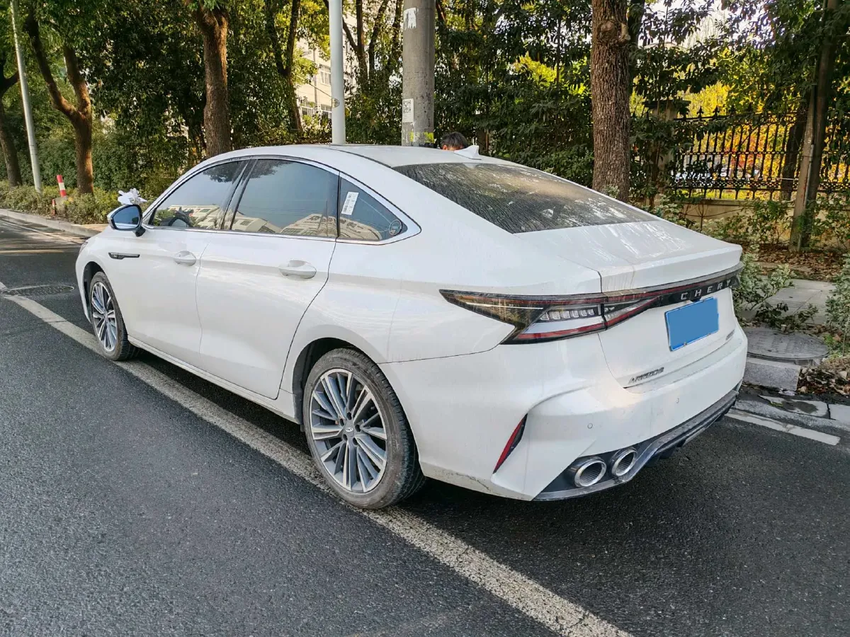 2025 Chery Arrizo 8 1.6T 197HP L4 7DCT,autocango,china used car exporter,china ev exporter,chinese used car exporter,chinese used ev exporter